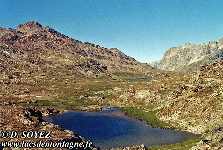 Photo n20030724
Lacs du col de Longet (2655m) (Haute Ubaye, Alpes de Haute Provence)
Clich Dominique SOYEZ
Copyright Reproduction interdite sans autorisation