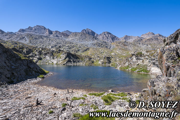 Photo n�202607018
Lacs du col de Longet ou laghi Bes
(2635 m, 2648 m et 2649 m)
(Haute Ubaye, Alpes-de-Haute-Provence)
Clich� Dominique SOYEZ
Copyright Reproduction interdite sans autorisation