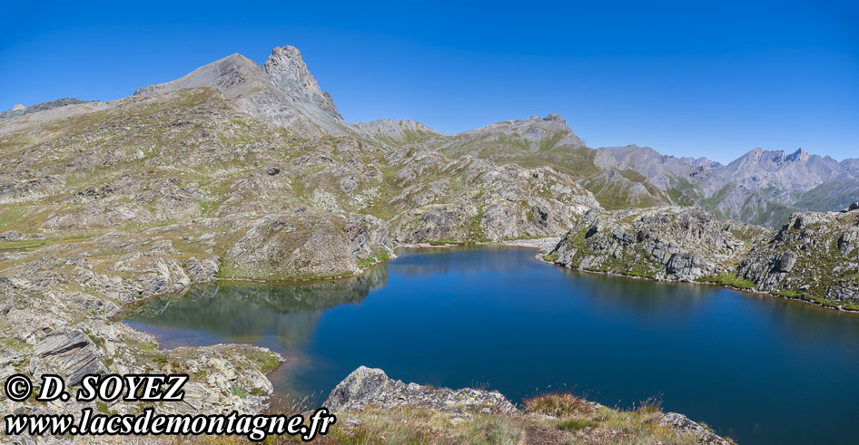 Photo n�202607022
Lacs du col de Longet ou laghi Bes
(2635 m, 2648 m et 2649 m)
(Haute Ubaye, Alpes-de-Haute-Provence)
Clich� Dominique SOYEZ
Copyright Reproduction interdite sans autorisation