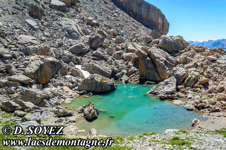 Photo n201307098
Lac des Neuf couleurs (2711m) (la Mortice, Haute Ubaye, Alpes-de-Haute-Provence)
Clich Dominique SOYEZ
Copyright Reproduction interdite sans autorisation