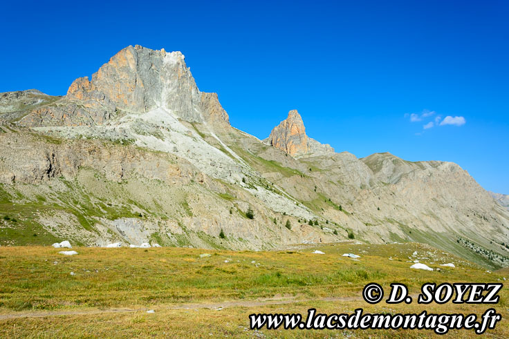 Photo n201707047
Aiguille Large et Aiguille Pierre Andr (Haute Ubaye, Alpes de Haute Provence)
Clich Dominique SOYEZ
Copyright Reproduction interdite sans autorisation