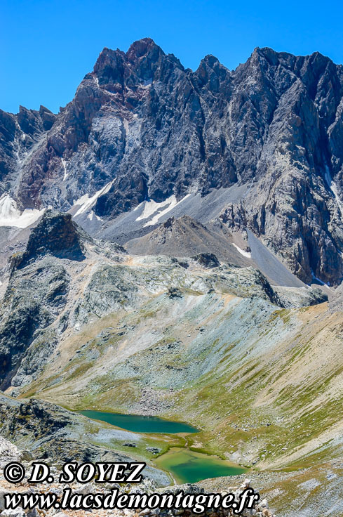 Photo n201507156
Lacs suprieurs de Marinet Vert Nord (2682m) et Bleu Sud (2682m) (Haute Ubaye, Alpes de Haute Provence)
Clich Dominique SOYEZ
Copyright Reproduction interdite sans autorisation