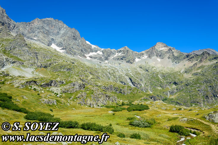 Photo n201608002
Lac du Lauzon (2008m) (Valgaudemar, crins, Hautes-Alpes)
Clich Serge SOYEZ
Copyright Reproduction interdite sans autorisation