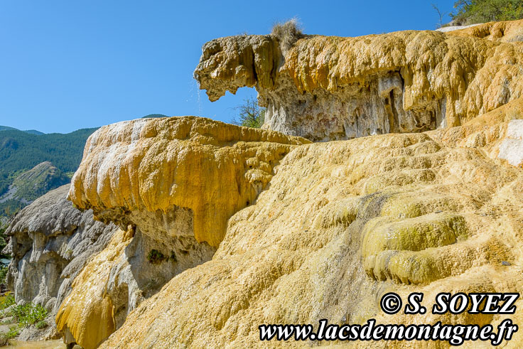 Photo n201807056
Fontaine de Rotier (900m) (Rotier, Guillestrois, Hautes-Alpes)
Clich Serge SOYEZ
Copyright Reproduction interdite sans autorisation