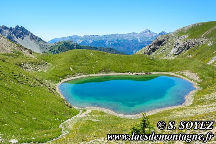 Photo n201607217
Grand lac du Lauzet (2373m) (Limite Guillestrois - Queyras)
Clich Serge SOYEZ
Copyright Reproduction interdite sans autorisation