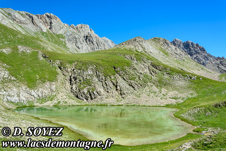 Photo n201607227
Petit lac du Lauzet (2415m) (Limite Guillestrois - Queyras)
Clich Dominique SOYEZ
Copyright Reproduction interdite sans autorisation