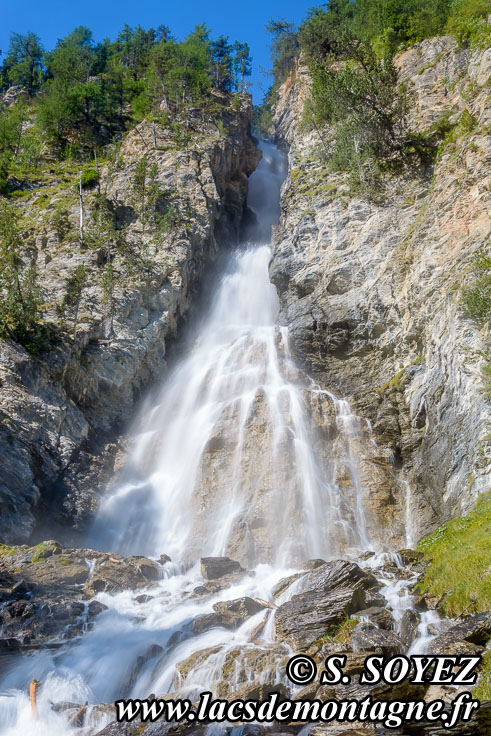 Photo n201807002
Cascade de la Pisse au niveau du parking du Pied du Mlezet (1692m) (Queyras, Hautes-Alpes)
Clich Serge SOYEZ
Copyright Reproduction interdite sans autorisation