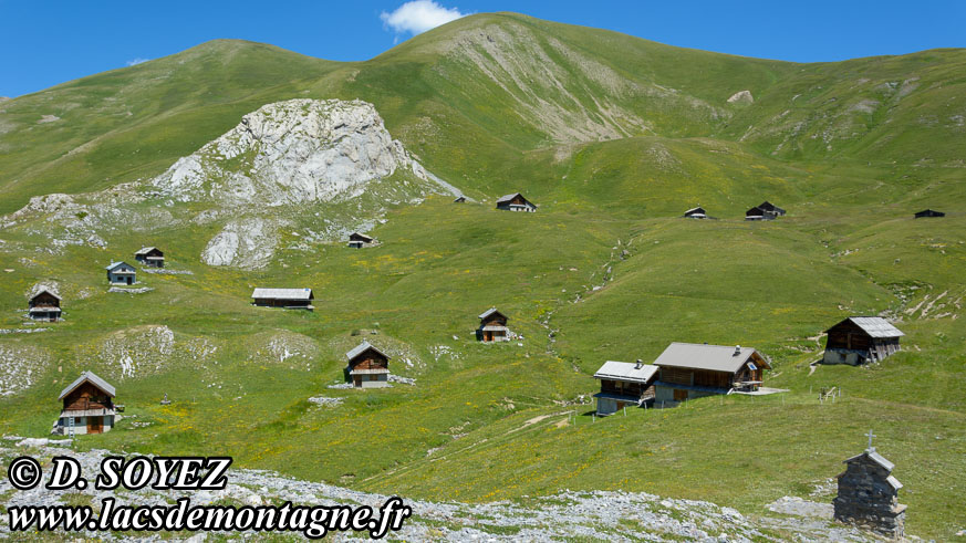 Photo n202007097
Les Granges de Furfande et leur oratoire (2288m). (Queyras, Hautes-Alpes)
Clich Dominique SOYEZ
Copyright Reproduction interdite sans autorisation