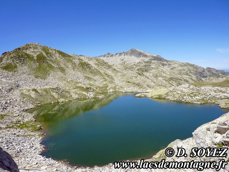 Lac de lAgnelin (2322m) (Sept-Laux, Isre)
Photo nP1010583
Clich Dominique SOYEZ
Copyright Reproduction interdite sans autorisation