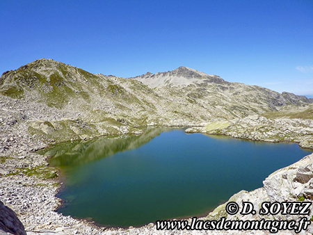 Lac de l�Agnelin (2322m)
(Montagne des Sept Laux, Cha�ne de Belledonne, Is�re)
Clich� Dominique SOYEZ
Copyright Reproduction interdite sans autorisation