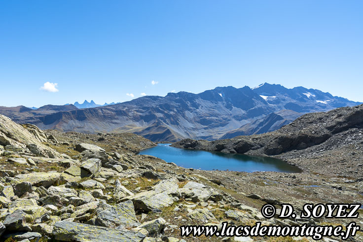 Lac de lne (2417m) (Sept-Laux, Isre)
Photo n202209078
Clich Dominique SOYEZ
Copyright Reproduction interdite sans autorisation