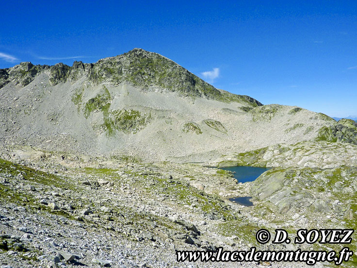 Photo n20100836
Lac sans nom (2447m) au Sud-Est du lac de la Belle toile (Sept-Laux, Isre)
Clich Dominique SOYEZ
Copyright Reproduction interdite sans autorisation