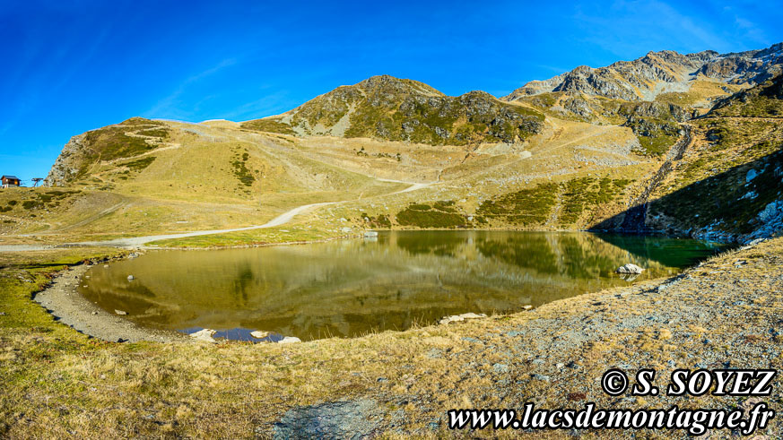 Lac de la Jasse (1861m) (Belledonne) (Isre)
Photo n201511021
Clich Serge SOYEZ
Copyright Reproduction interdite sans autorisation