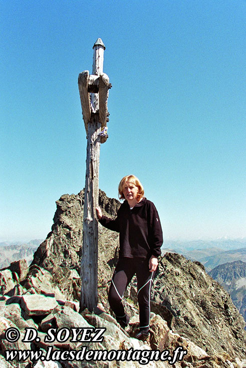 Photo n20090815bis
La Croix de Belledonne (2926m) (Chaine de Belledonne, Isre)
Clich Dominique SOYEZ
Copyright Reproduction interdite sans autorisation