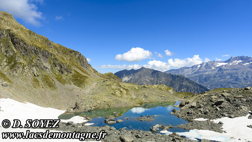 Photo n202009004
Lac de Belledonne (2169m) (Chaine de Belledonne, Isre)
Clich Dominique SOYEZ
Copyright Reproduction interdite sans autorisation