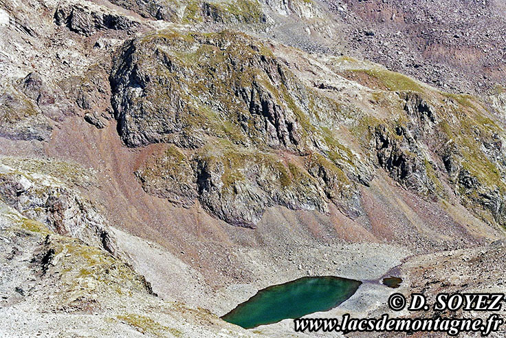 Lac de Bton (2477m) (Belledonne, Isre)
Photo n20110830
Clich Dominique SOYEZ
Copyright Reproduction interdite sans autorisation