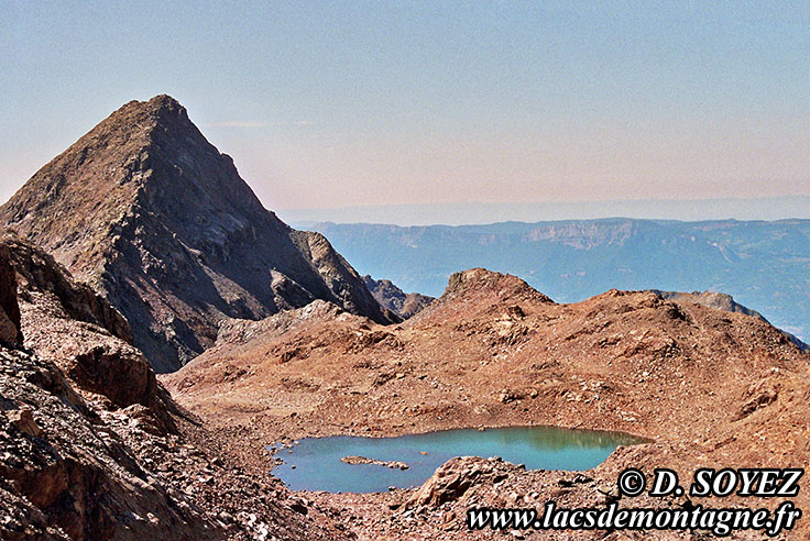 Photo n20090815NHD
Lac sans nom n1 vers la Croix de Belledonne (2710m) (Belledonne, Isre)
Clich Dominique SOYEZ
Copyright Reproduction interdite sans autorisation