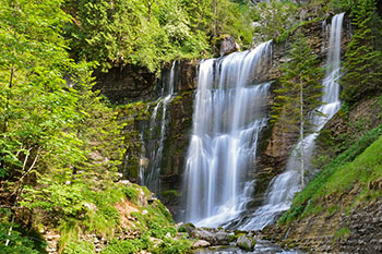 Photo n201606002
Cascades du Cirque de Saint-Mme (1037 m)
(limite Isre-Savoie)
Clich Serge SOYEZ
Copyright Reproduction interdite sans autorisation