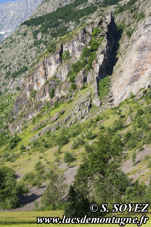 Photo n202506010
Faille d'Ornon (1208m) (Col d'Ornon, Chalp de Chantelouve, Isre)
Clich Serge SOYEZ
Copyright Reproduction interdite sans autorisation