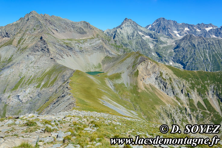 Photo n201608037
Lac Labarre (2393m) (Oisans) (crins) (Isre)
Clich Dominique SOYEZ
Copyright Reproduction interdite sans autorisation