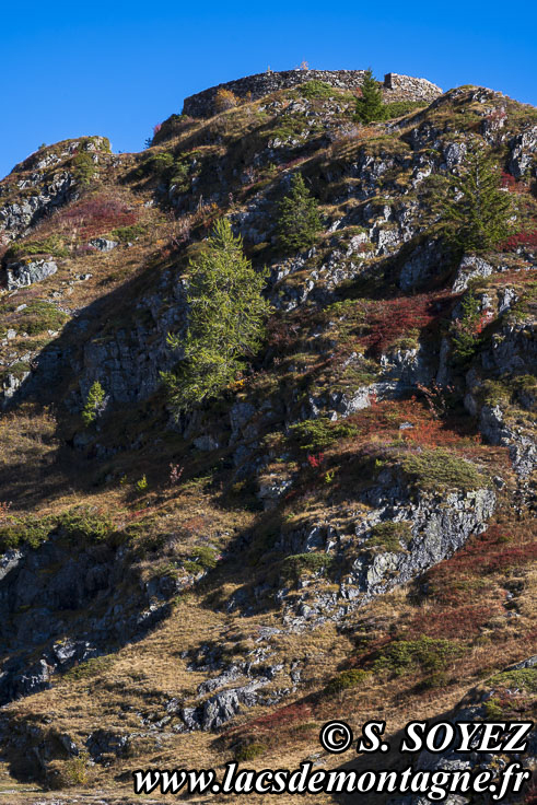 Photo n�202510042
Site arch�ologique de Brandes (Alpe-d'Huez, Les Grandes Rousses, Is�re)
Clich� Serge SOYEZ
Copyright Reproduction interdite sans autorisation