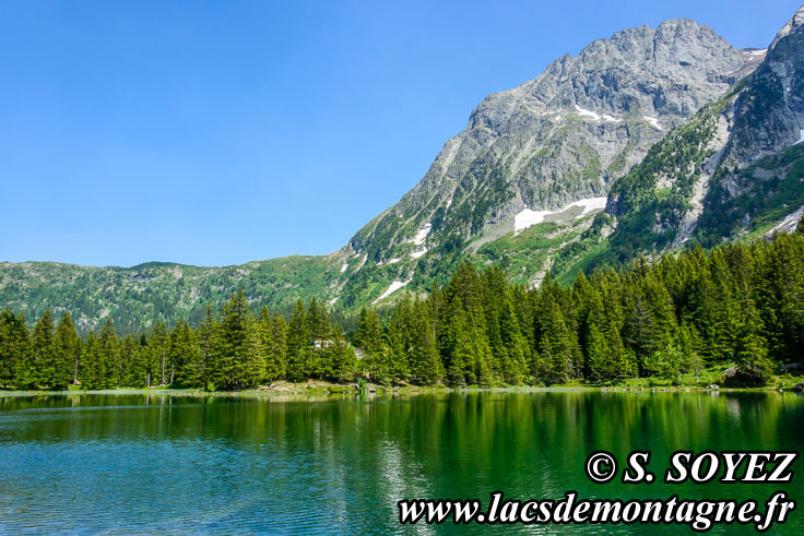 Photo n201806015
Lac de Poursollet (1644m) (Taillefer, Isre)
Clich Serge SOYEZ
Copyright Reproduction interdite sans autorisation