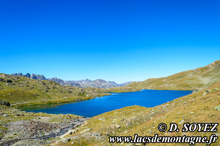 Photo n201208021
Le Grand Lac ou lac Bramant (2448m) (Les Grandes Rousses, Savoie)
Clich Dominique SOYEZ
Copyright Reproduction interdite sans autorisation