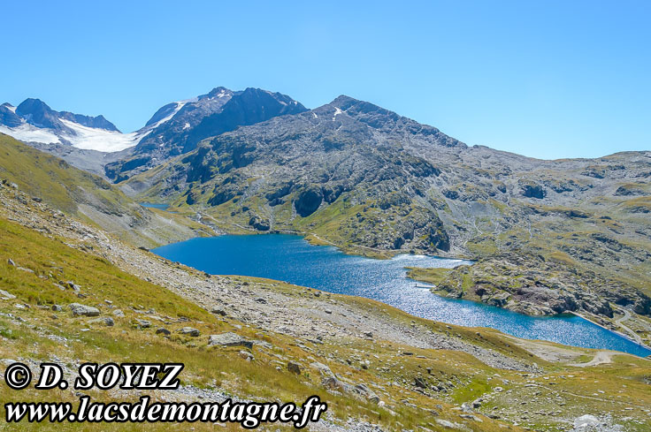 Photo n201208024
Le Grand Lac ou lac Bramant (2448m) (Les Grandes Rousses, Savoie)
Clich Dominique SOYEZ
Copyright Reproduction interdite sans autorisation