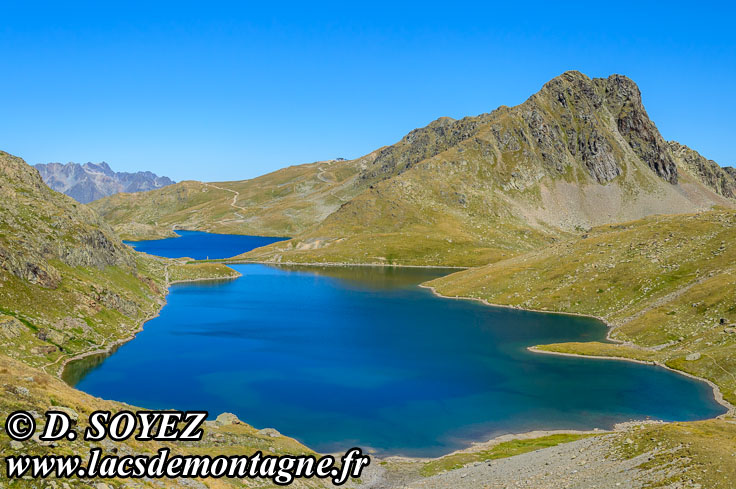 Photo n201208031
Le Grand Lac ou lac Bramant (2448m) (Les Grandes Rousses, Savoie)
Clich Dominique SOYEZ
Copyright Reproduction interdite sans autorisation