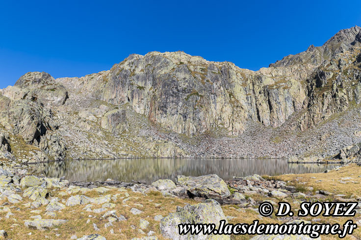 Photo n202309036
Lac du Sambuis (2431m)
(Chane de Belledonne, col du Glandon, Savoie)
Clich Dominique SOYEZ
Copyright Reproduction interdite sans autorisation