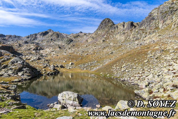 Photo n202309042
Lac du Sambuis (2431m)
(Chane de Belledonne, col du Glandon, Savoie)
Clich Dominique SOYEZ
Copyright Reproduction interdite sans autorisation